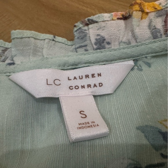 LC Lauren Conrad Mint Floral Top - Picture 3 of 3